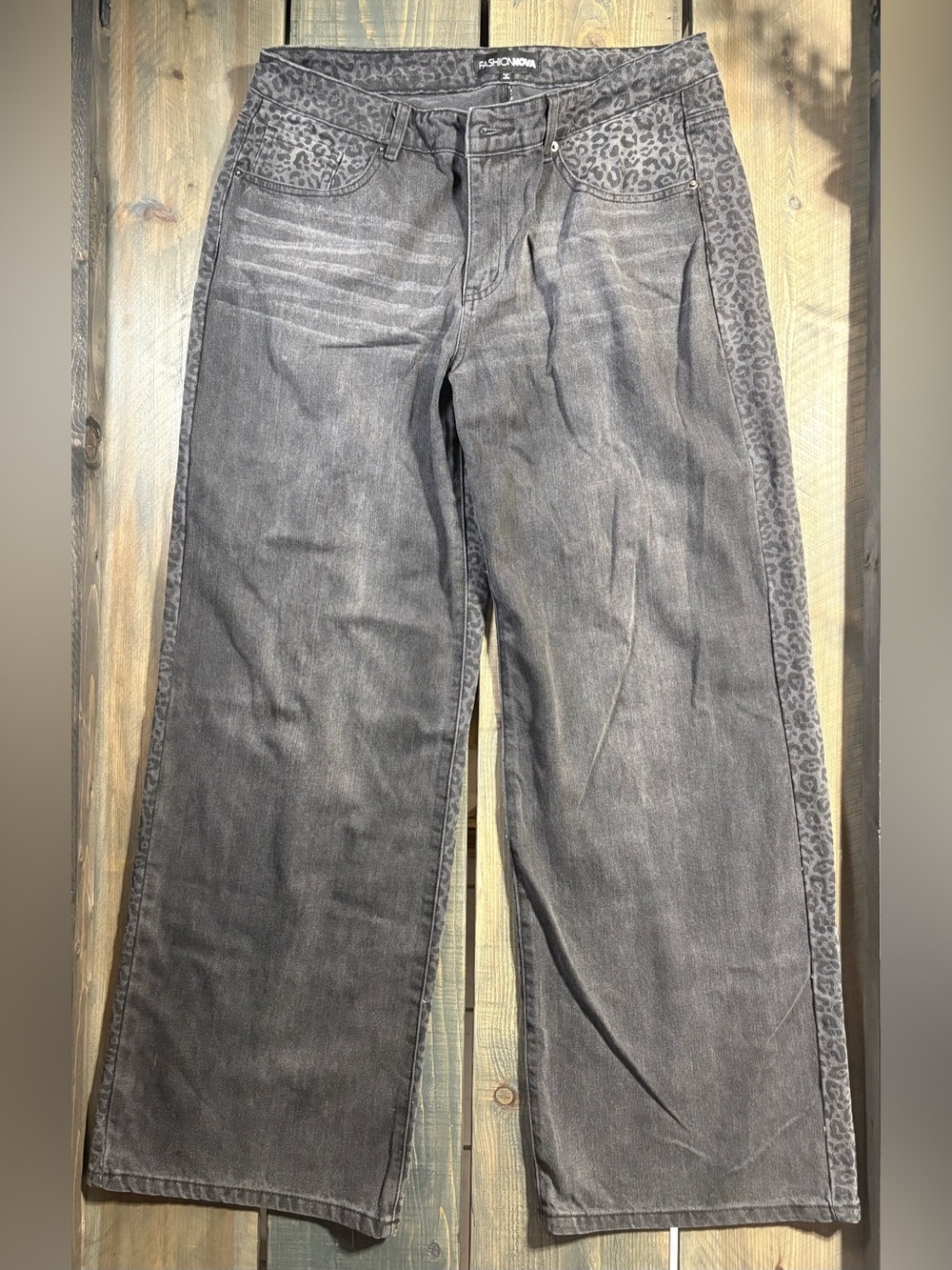 Fashion Nova Gray Wide-Leg Jeans with Leopard Print